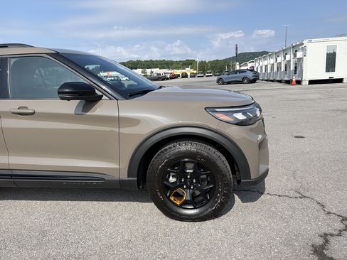 New 2026 Ford Explorer Tremor w/ Tremor Ultimate Package AWD/4WD image 2