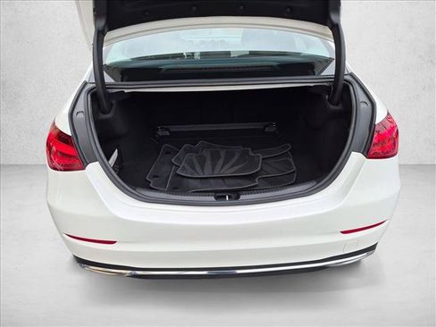 Used 2022 Mercedes-Benz C 300 Sedan image 6