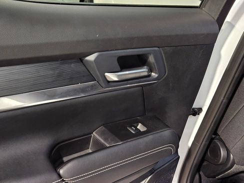 Used 2025 GMC Terrain Elevation image 34