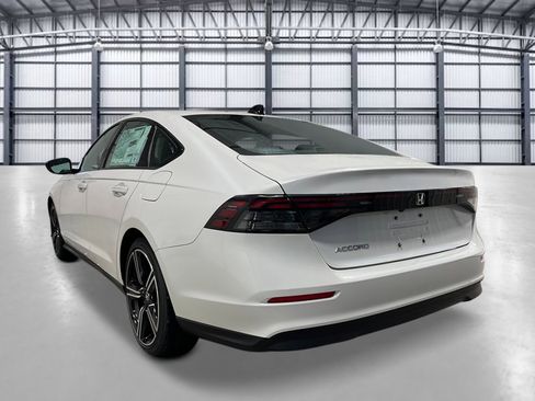 New 2026 Honda Accord SE image 3