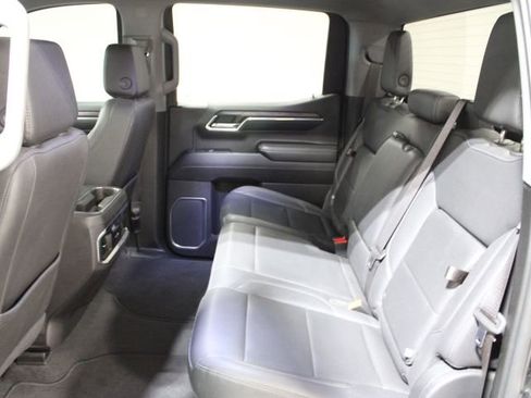 Used 2024 GMC Sierra 1500 SLT w/ SLT Premium Package image 23