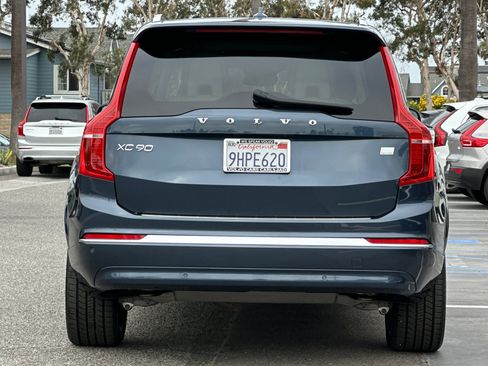 Certified 2023 Volvo XC90 T8 Plus AWD/4WD image 5