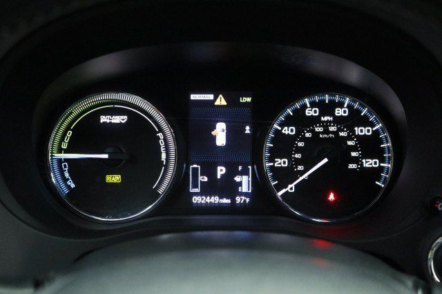 Used 2020 Mitsubishi Outlander GT AWD/4WD image 15