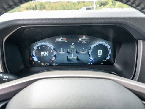 New 2025 Ford Bronco Badlands image 39