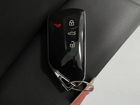 Used 2024 Volkswagen GTI SE image 32