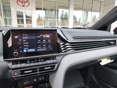 New 2026 Toyota Camry SE FWD image 24