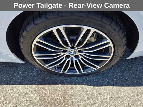 Used 2019 BMW 530e w/ M Sport Package image 15