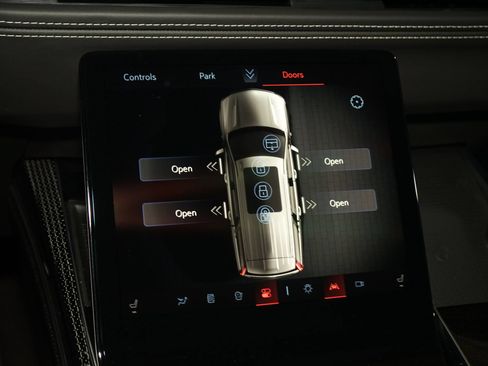Used 2025 Cadillac Escalade V AWD/4WD image 22