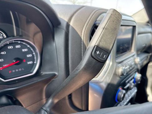 Used 2019 Chevrolet Silverado 1500 RST AWD/4WD image 17