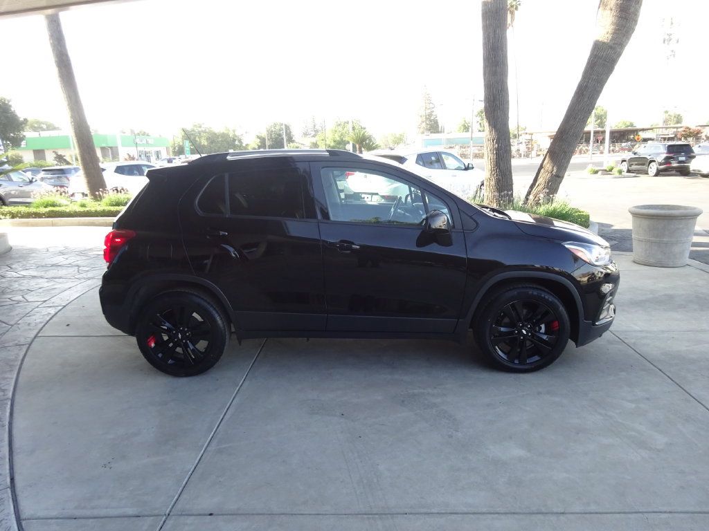 Certified 2020 Chevrolet Trax LT w/ Redline Edition FWD image 8
