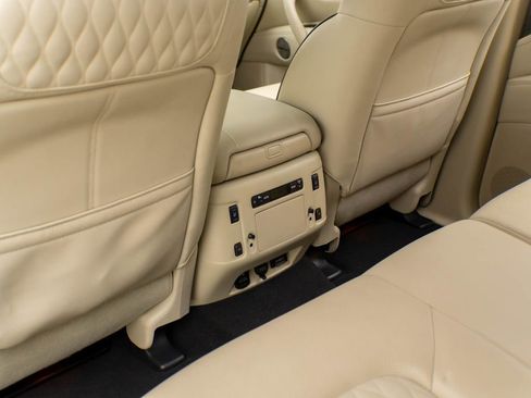 Used 2021 INFINITI QX80 Sensory w/ All-Season Package image 16