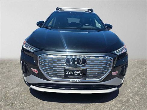 Used 2023 Audi Q4 e-tron Prestige AWD/4WD image 8