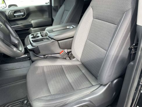 Certified 2025 Chevrolet Silverado 1500 Custom Trail Boss w/ Midnight Edition AWD/4WD image 14