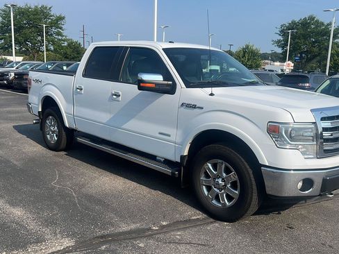 Used 2014 Ford F150 Lariat w/ Equipment Group 502A Luxury AWD/4WD image 2