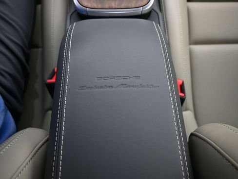 Used 2021 Porsche 911 Turbo S AWD/4WD image 20