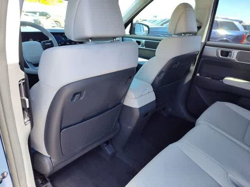 New 2026 Hyundai Santa Fe SEL FWD image 15