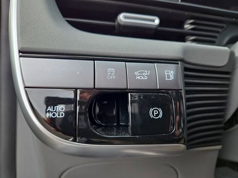 New 2026 Hyundai Ioniq 5 SEL image 23