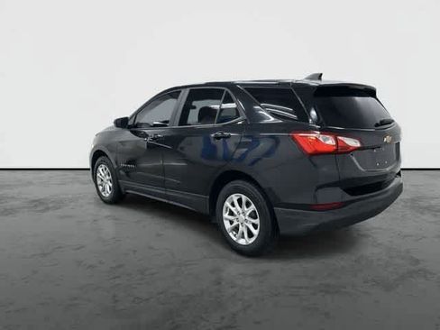 Used 2020 Chevrolet Equinox LS AWD/4WD image 9