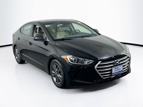 Used 2018 Hyundai Elantra SEL image 3