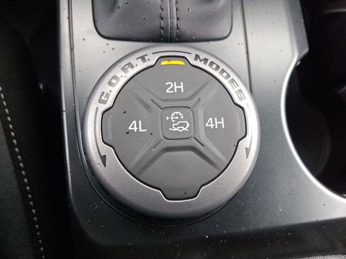 New 2025 Ford Bronco Big Bend image 16