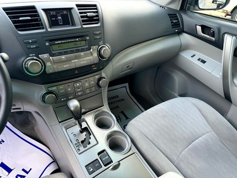 Used 2008 Toyota Highlander Sport image 12