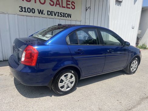 Used 2011 Hyundai Accent GLS w/ Premium Pkg 4 image 4