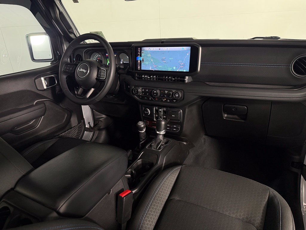 Used 2024 Jeep Wrangler Unlimited Rubicon 4xe w/ Capability Package AWD/4WD image 14