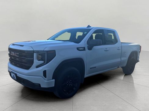 Used 2024 GMC Sierra 1500 Elevation image 11
