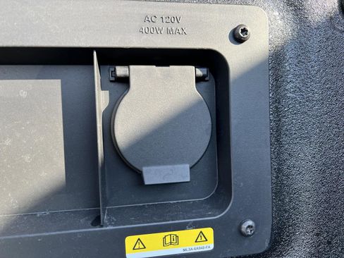 New 2025 Ford Ranger XLT w/ Equipment Group 301A High image 44