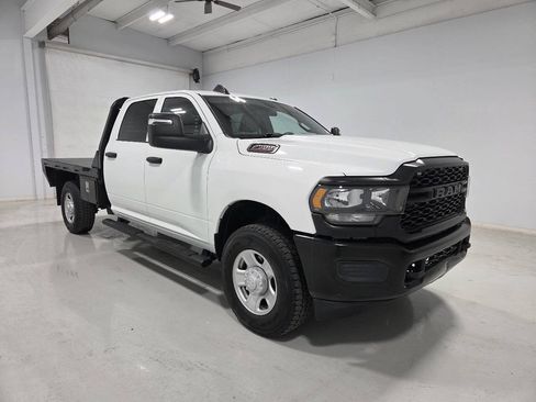 Used 2023 RAM 2500 Tradesman AWD/4WD image 1