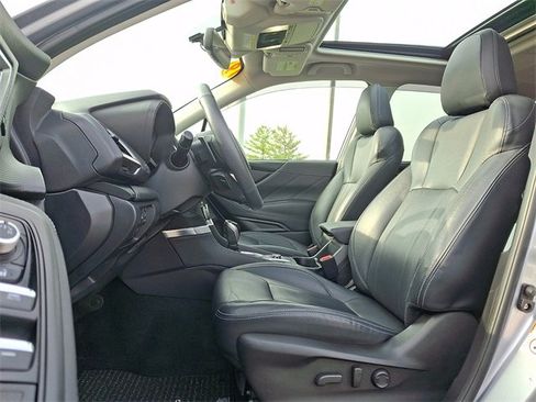 Used 2019 Subaru Forester Touring w/ Popular Package #3 image 14