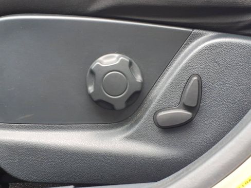 Used 2019 Ford EcoSport SE AWD/4WD image 7