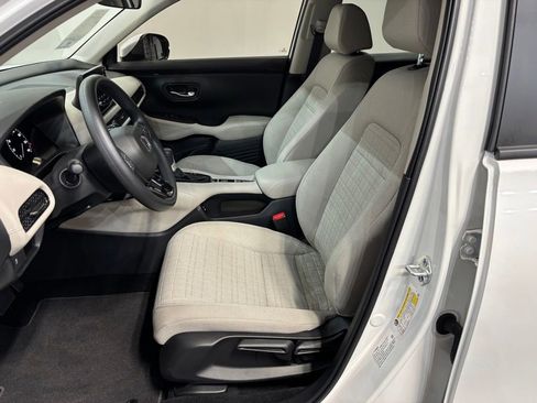 New 2026 Honda HR-V LX image 11
