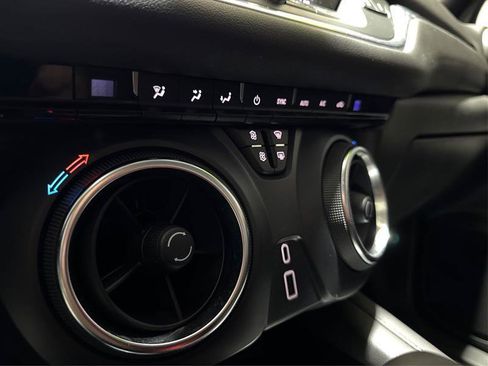 Used 2022 Chevrolet Blazer LT AWD/4WD image 23