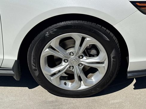Certified 2023 Honda Accord LX image 30