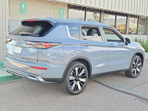 New 2026 Mitsubishi Outlander SE AWD/4WD image 8