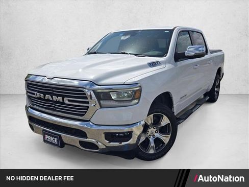 Used 2023 RAM 1500 Laramie AWD/4WD image 1