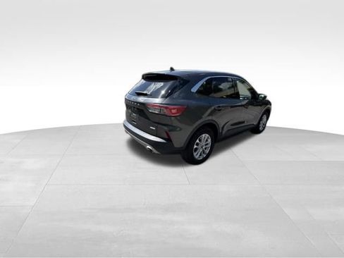 Used 2020 Ford Escape SE FWD image 6
