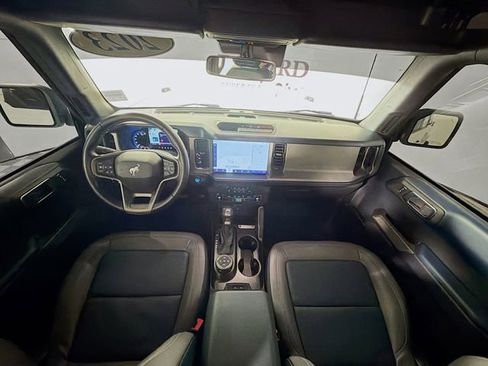 Used 2023 Ford Bronco Outer Banks AWD/4WD image 29