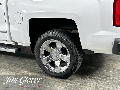 Used 2018 Chevrolet Silverado 1500 LTZ w/ Sport Package image 12