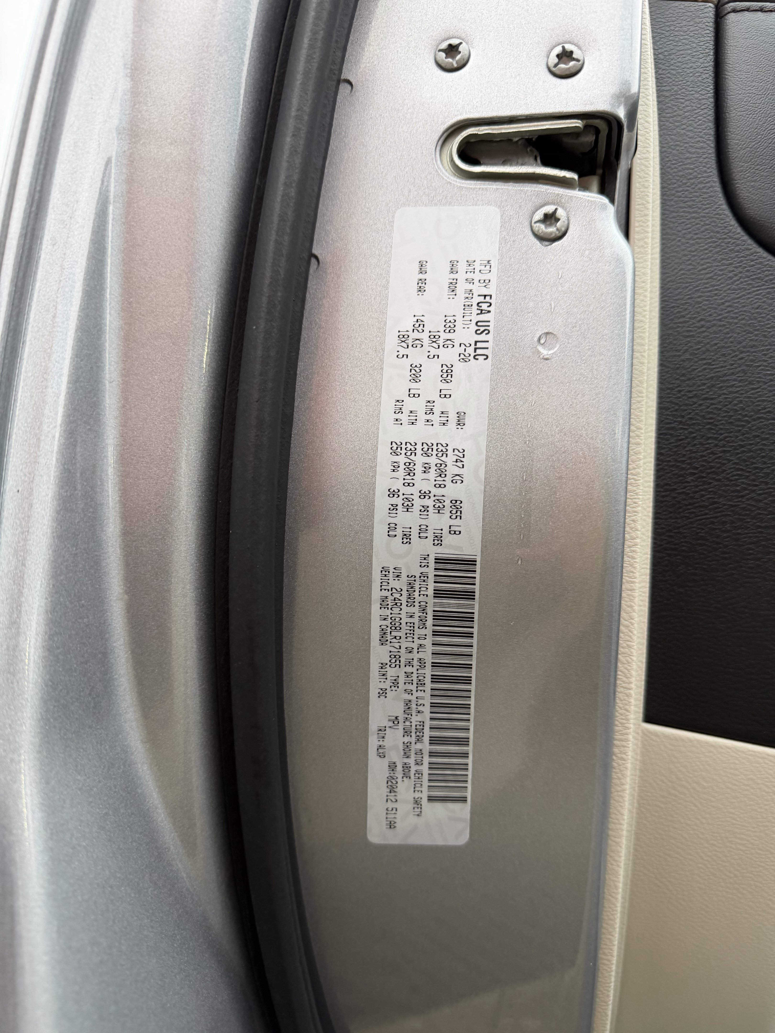 Used 2020 Chrysler Pacifica Limited FWD image 27