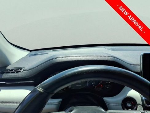 Used 2022 Jeep Compass Limited AWD/4WD image 30