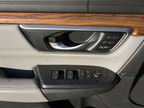 Used 2019 Honda CR-V EX-L image 4