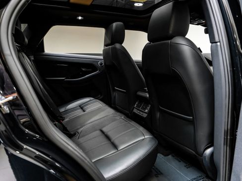 Used 2024 Land Rover Range Rover Evoque S image 38