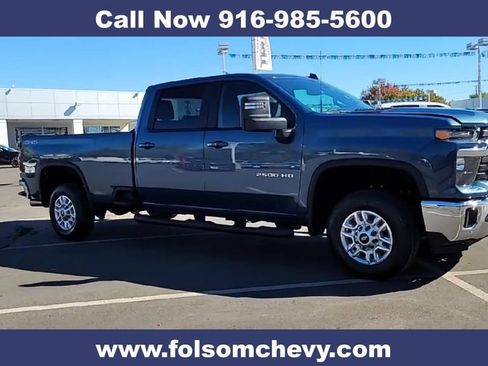 New 2026 Chevrolet Silverado 2500 LT image 2