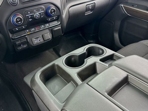 Used 2019 Chevrolet Silverado 1500 LT w/ All-Star Edition image 5