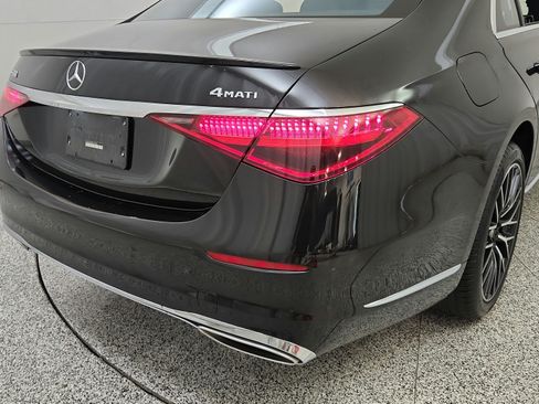 Used 2023 Mercedes-Benz S 500 4MATIC image 29