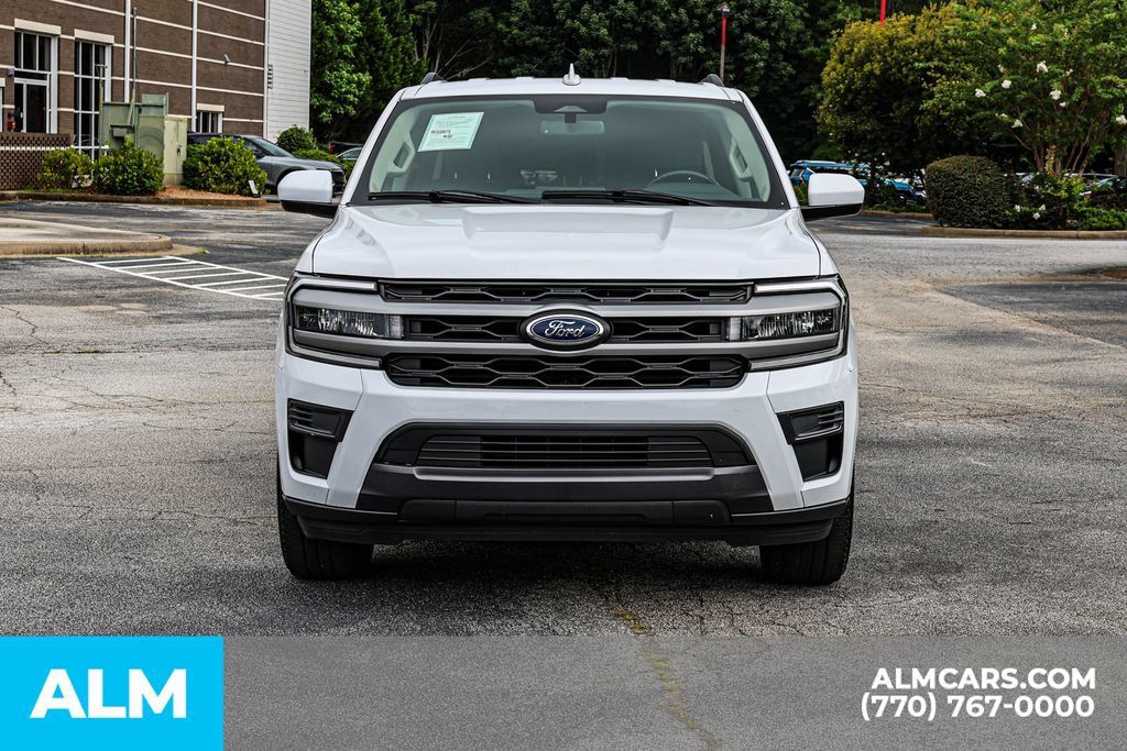 Used 2024 Ford Expedition Max XLT RWD image 10