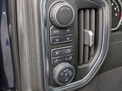 Used 2019 Chevrolet Silverado 1500 High Country w/ Z71 Off-Road Package image 13