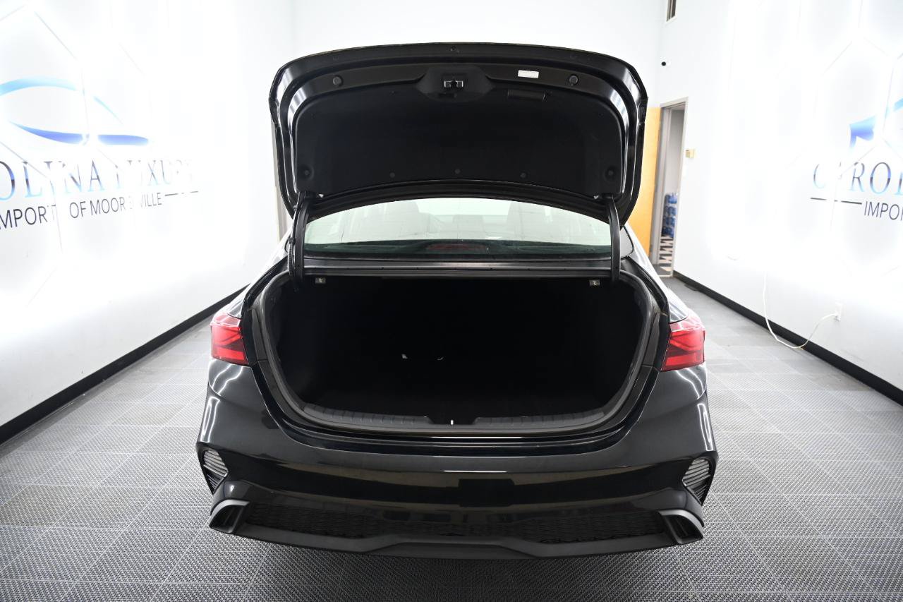 Used 2023 Kia Forte LXS w/ LXS Technology Package FWD image 33